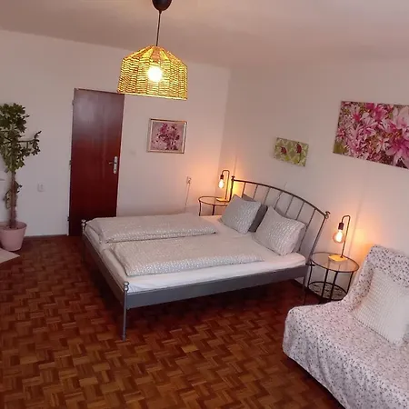 Guest house Vilka Podhajcanka